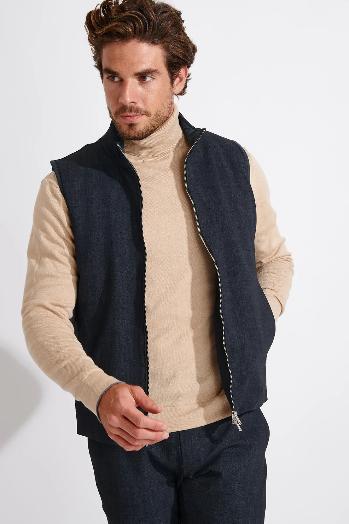 Cala 1789 Veste sans manche noir MARKUS CANSIGLIA Discount